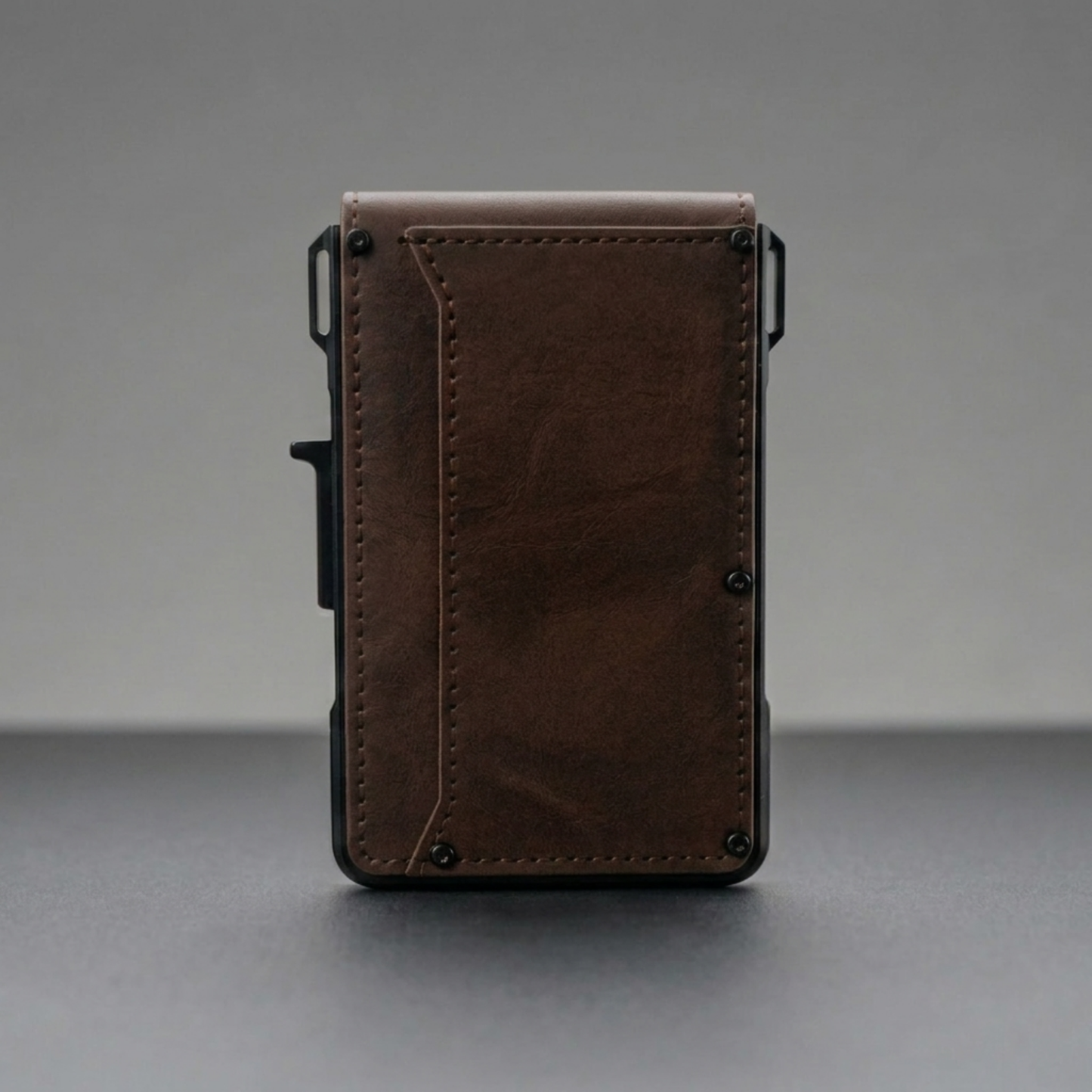 Avendore MagVault® Minimalist Wallet - Maximum Capacity. Minimal Footprint.